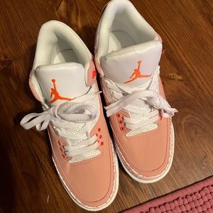 Jordan’s 3 women New sz 9.5 Rust Pink